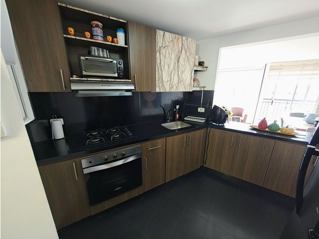 Apartamento de 3 alcobas en venta en Castilla La Nueva, Bogotá, 87 m² · foto 8 de 20
