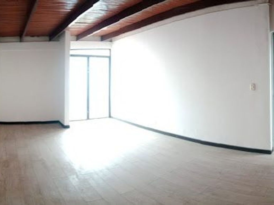 Casa de 3 alcobas en venta en Cedritos, Bogotá, 262 m² · foto 5 de 16
