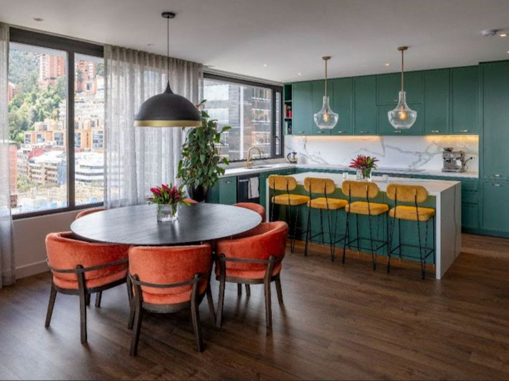 Apartamento de 2 alcobas en arriendo en El Nogal, Bogotá, 200 m² · foto 2 de 11