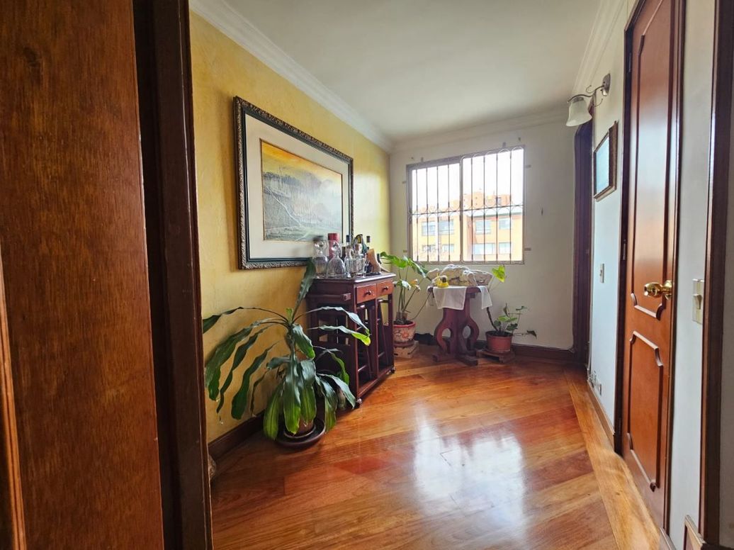 Apartamento de 4 alcobas en venta en Santa Helena, Bogotá, 120 m² · foto 12 de 20