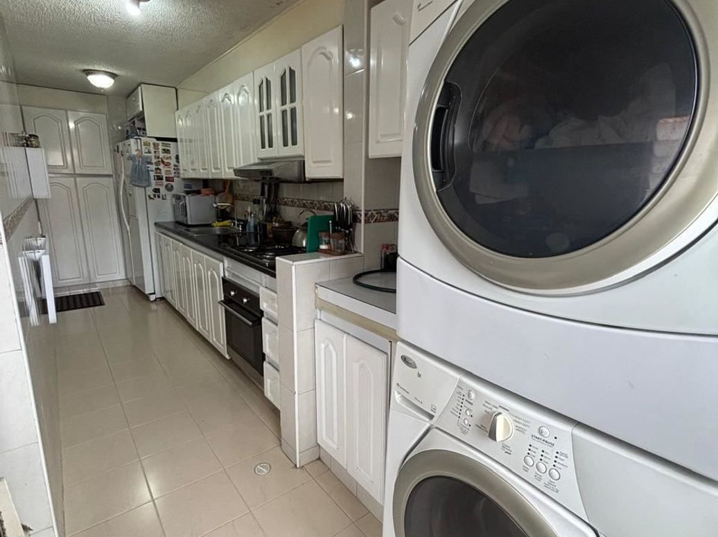 Apartamento de 4 alcobas en venta en Santa Helena, Bogotá, 120 m² · foto 10 de 20