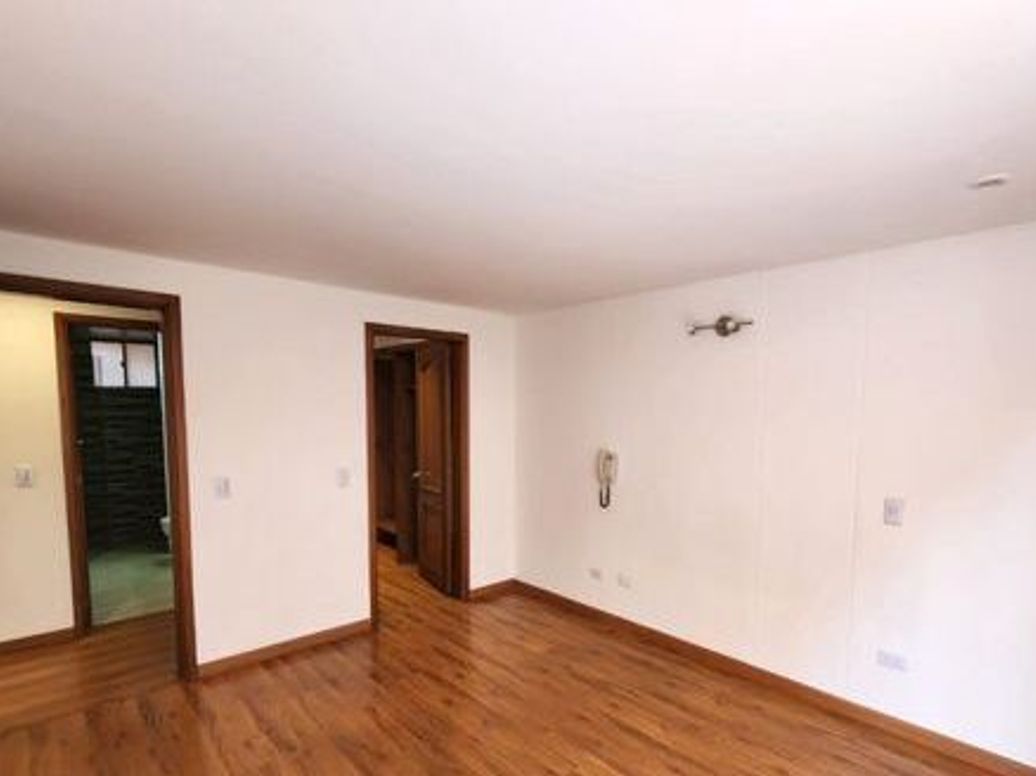 Apartamento de 3 alcobas en venta en Bella Suiza, Bogotá, 115 m² · foto 9 de 17