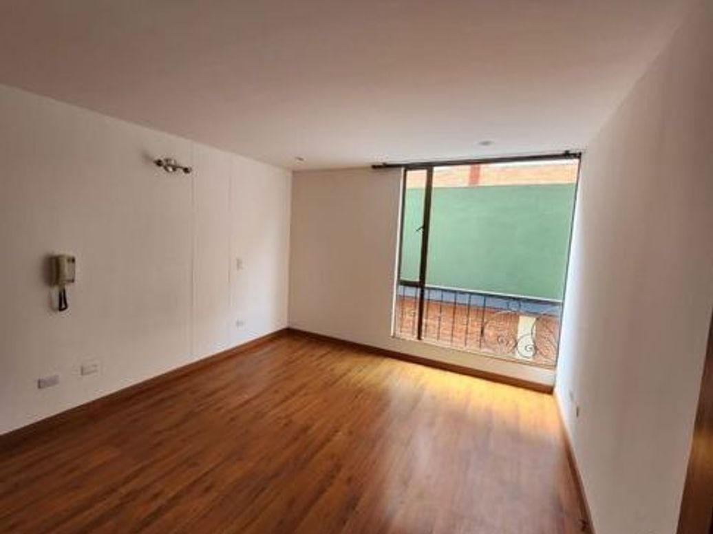 Apartamento de 3 alcobas en venta en Bella Suiza, Bogotá, 115 m² · foto 11 de 17