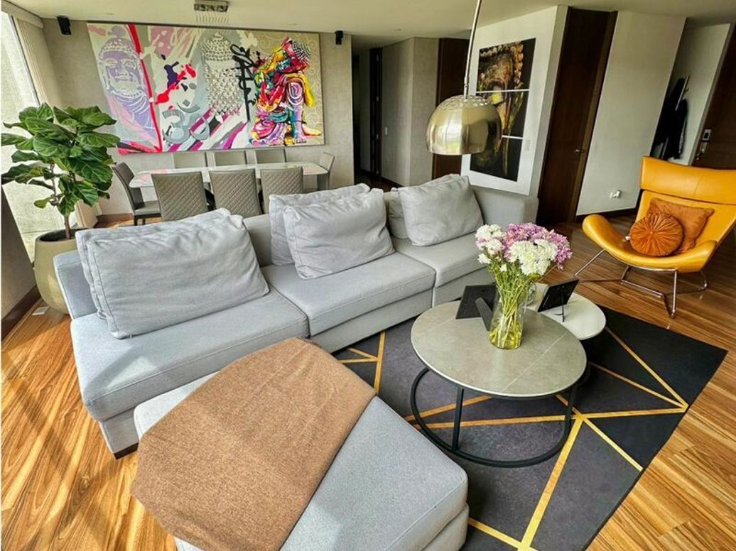 Apartamento de 3 alcobas en venta en Niza Norte, Bogotá, 155 m² · foto 6 de 19