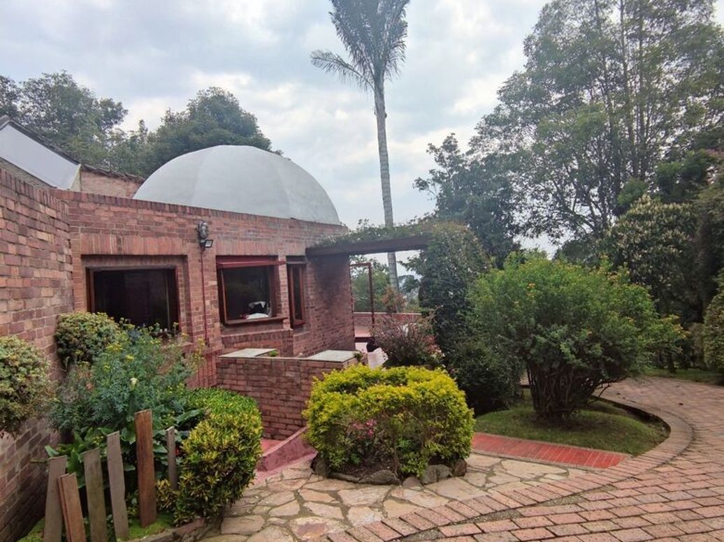 Casa de 3 alcobas en venta en Suba Naranjos, Bogotá, 535 m² · foto 4 de 19
