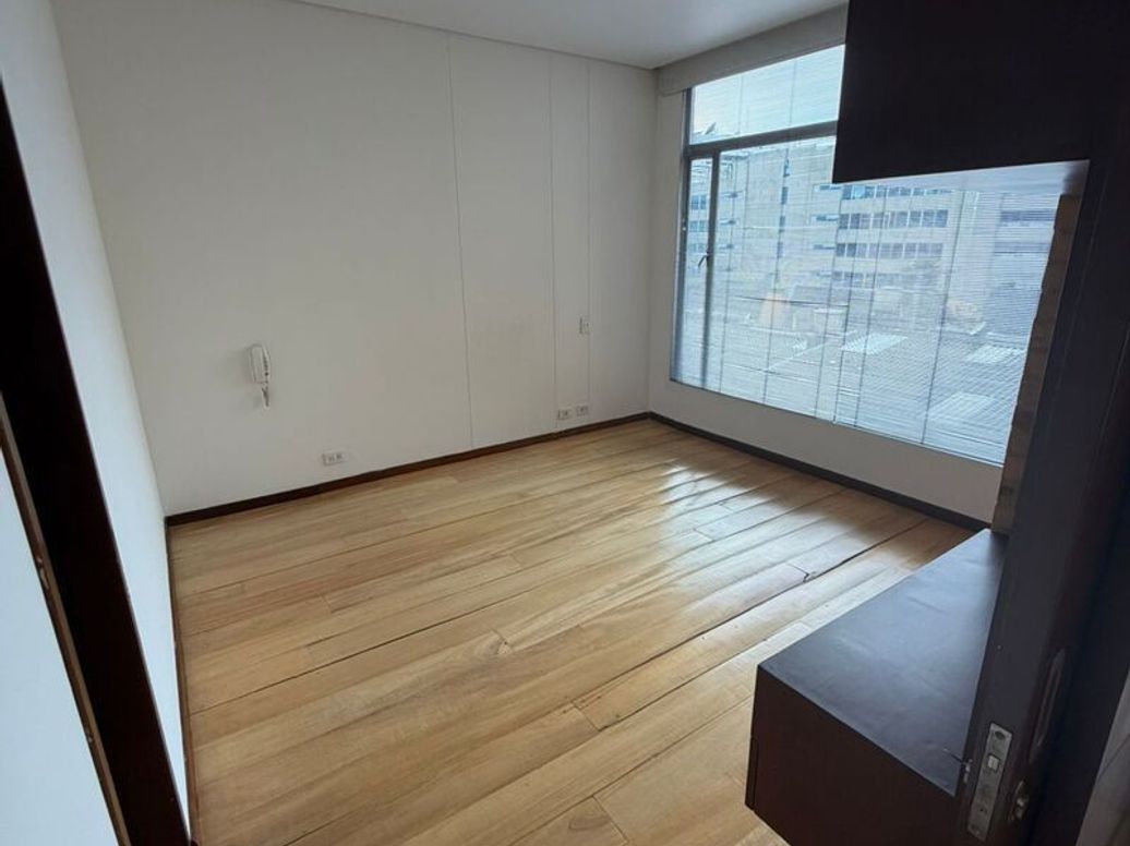 Apartamento de 2 alcobas en arriendo en Chico Norte Et. Ii, Bogotá, 70 m² · foto 2 de 5