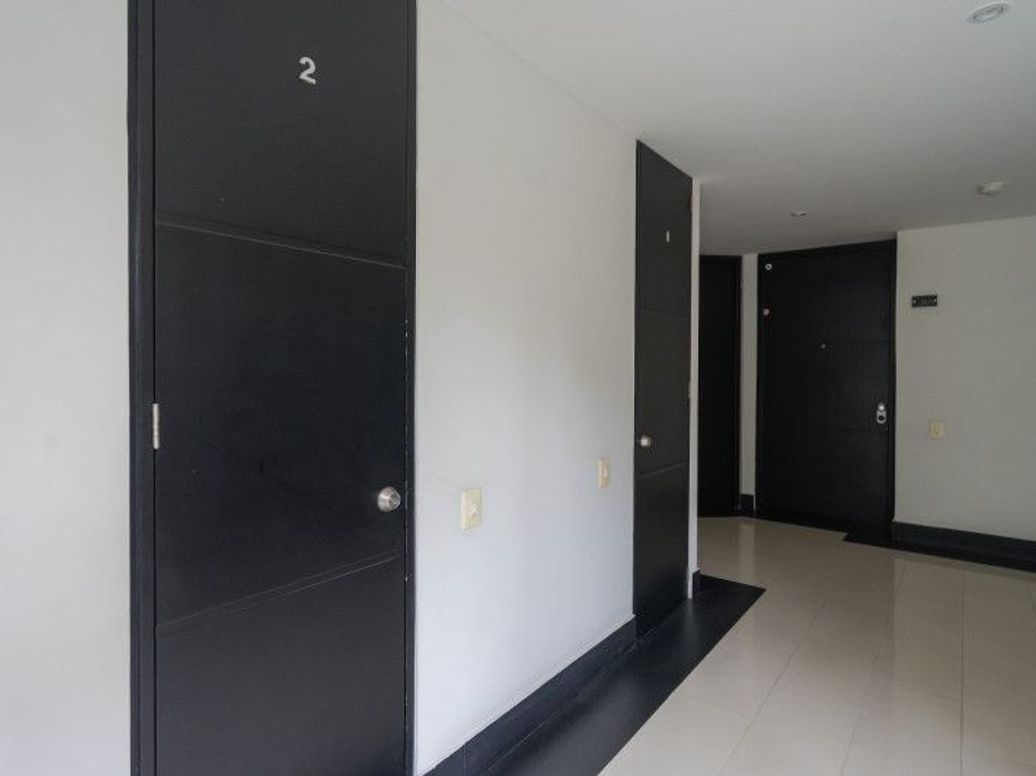 Apartamento de 2 alcobas en venta en Santa Barbara Occidental, Bogotá, 73 m² · foto 20 de 20
