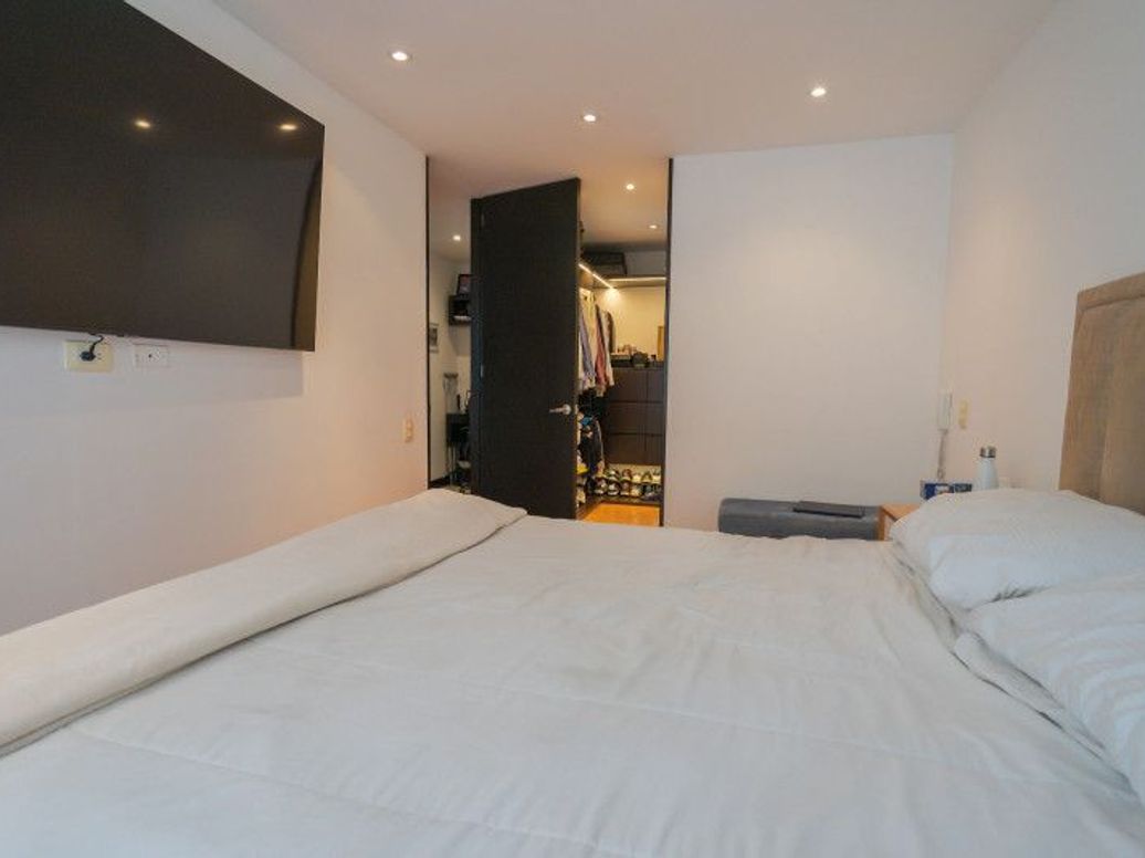 Apartamento de 2 alcobas en venta en Santa Barbara Occidental, Bogotá, 73 m² · foto 16 de 20