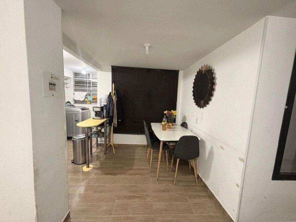 Apartamento de 3 alcobas en venta en La Aurora, Bogotá, 49 m² · foto 6 de 8