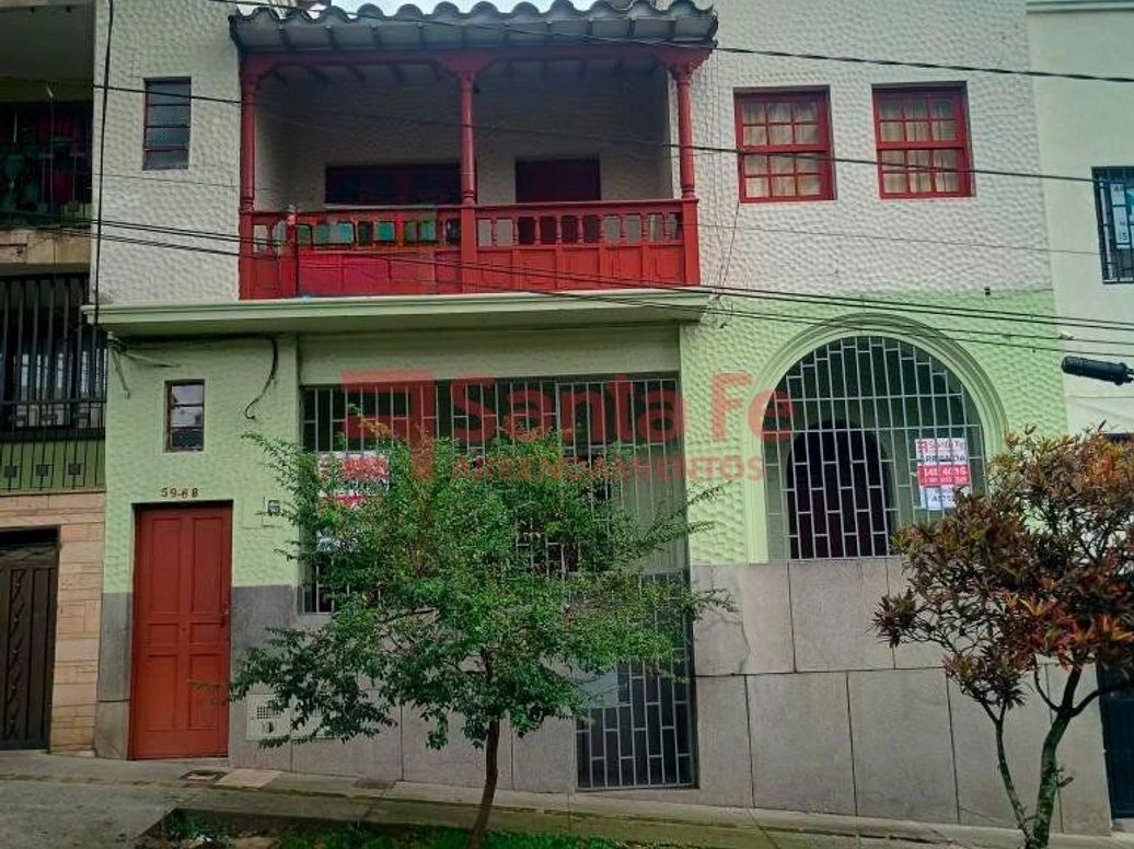Casa en Arriendo en LOS ANGELES, La Candelaria, Medellín en Los Angeles