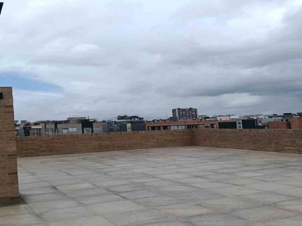 Apartamento de 2 alcobas en venta en Cedritos, Bogotá, 73 m² · foto 13 de 16