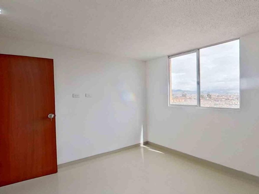 Apartamento de 1 alcoba en venta en Tierra Buena, Bogotá, 34 m² · foto 6 de 12