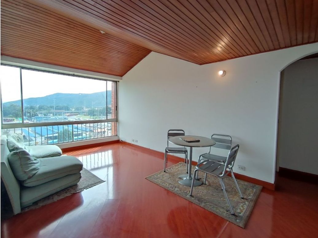 Apartamento de 2 alcobas en venta en Mirandela, Bogotá, 66 m² · foto 3 de 12