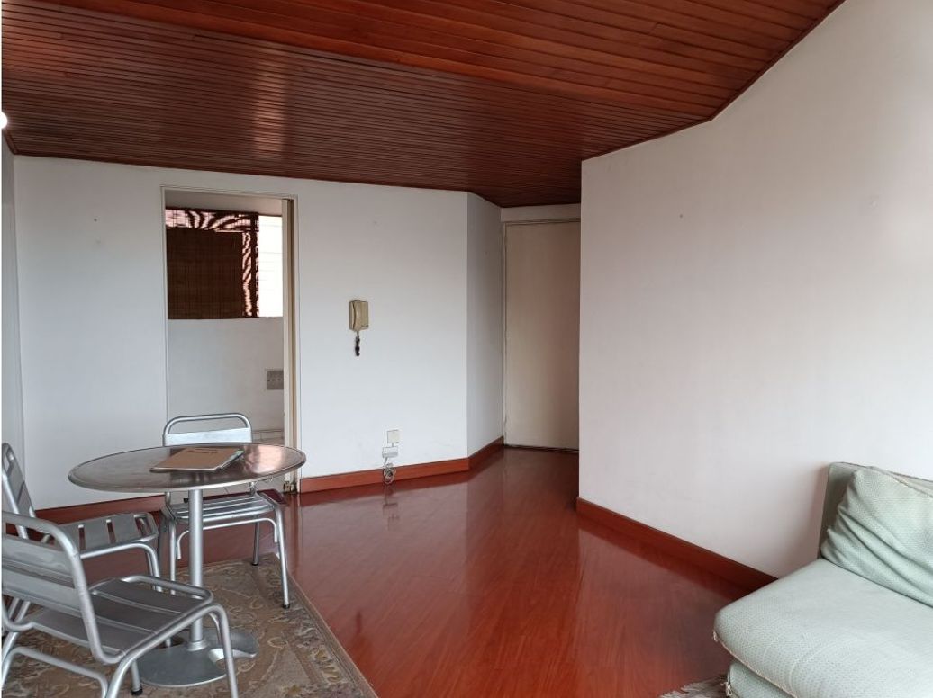 Apartamento de 2 alcobas en venta en Mirandela, Bogotá, 66 m² · foto 4 de 12