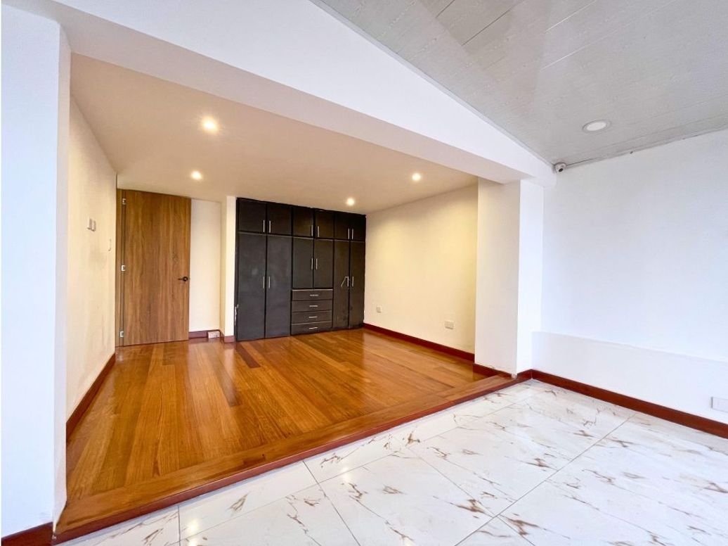 Casa de 4 alcobas en venta en Modelia, Bogotá, 320 m² · foto 12 de 20