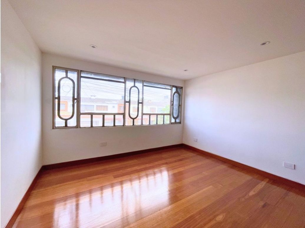Casa de 4 alcobas en venta en Modelia, Bogotá, 320 m² · foto 15 de 20