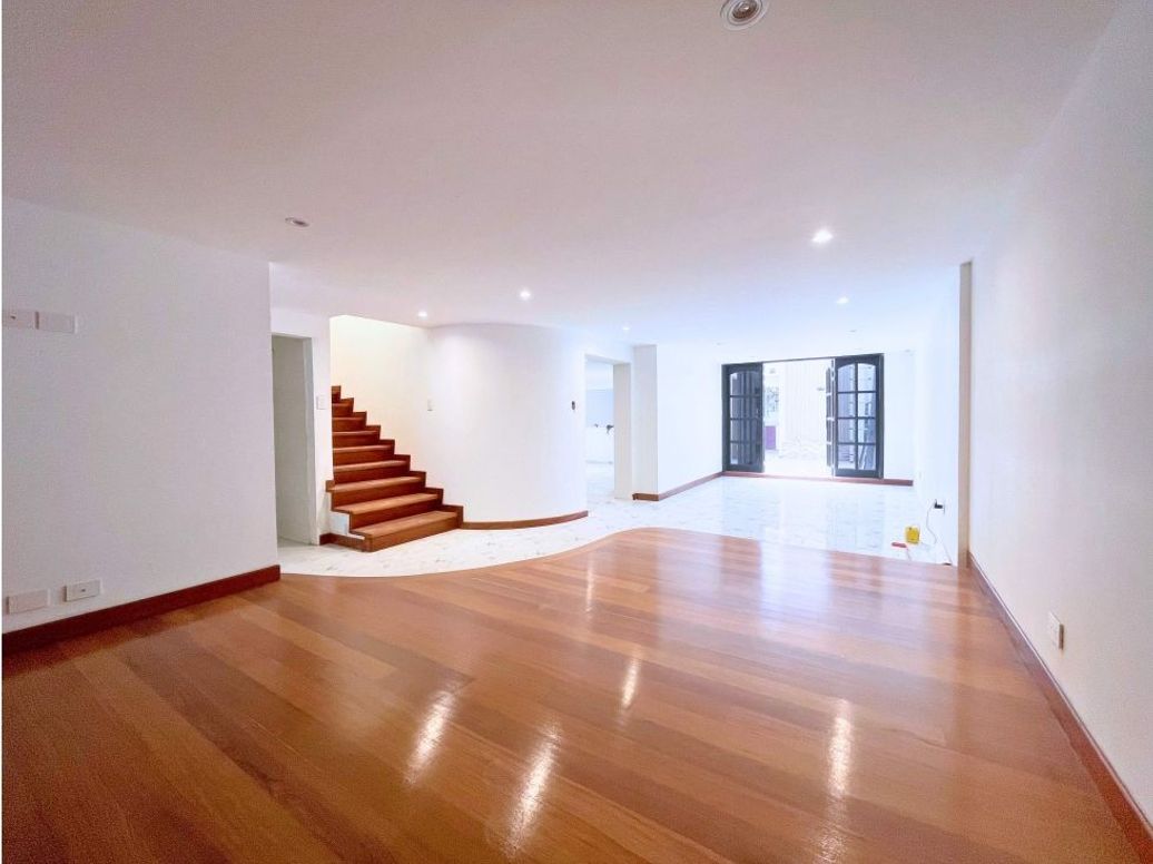 Casa de 4 alcobas en venta en Modelia, Bogotá, 320 m² · foto 5 de 20
