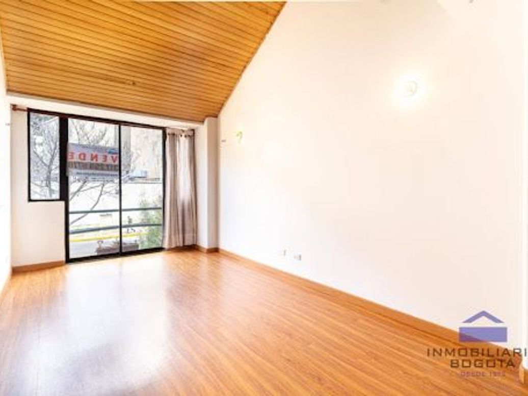 Apartamento de 2 alcobas en venta en Pardo Rubio, Bogotá, 76 m² · foto 4 de 20
