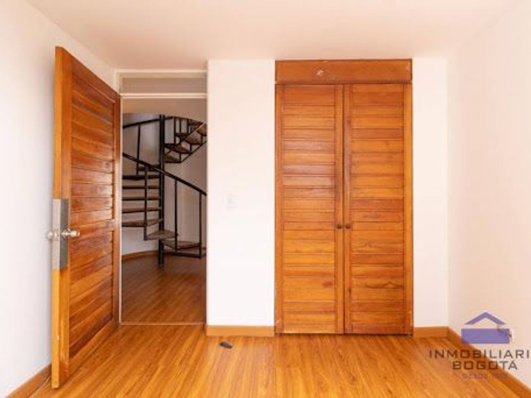 Apartamento de 2 alcobas en venta en Pardo Rubio, Bogotá, 76 m² · foto 12 de 20