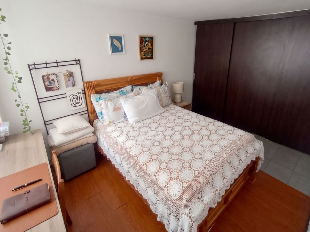 Apartaestudio en venta en La Catedral, Bogotá, 33 m² · foto 3 de 10
