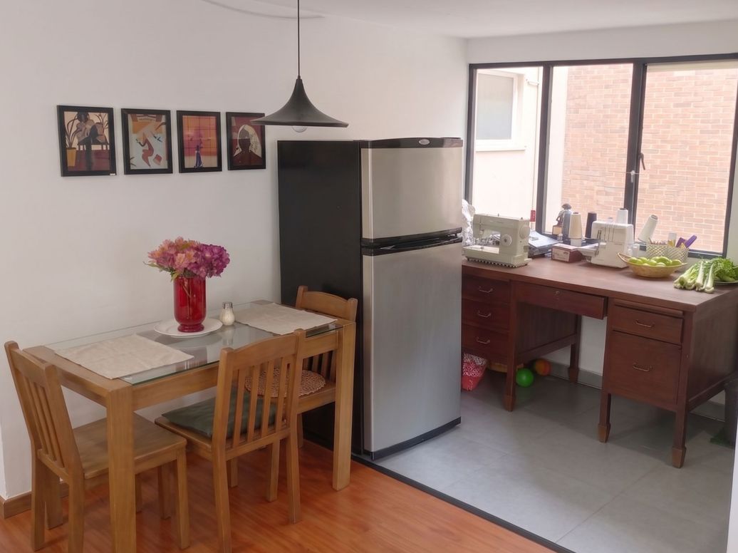 Apartaestudio en venta en La Catedral, Bogotá, 33 m² · foto 4 de 10