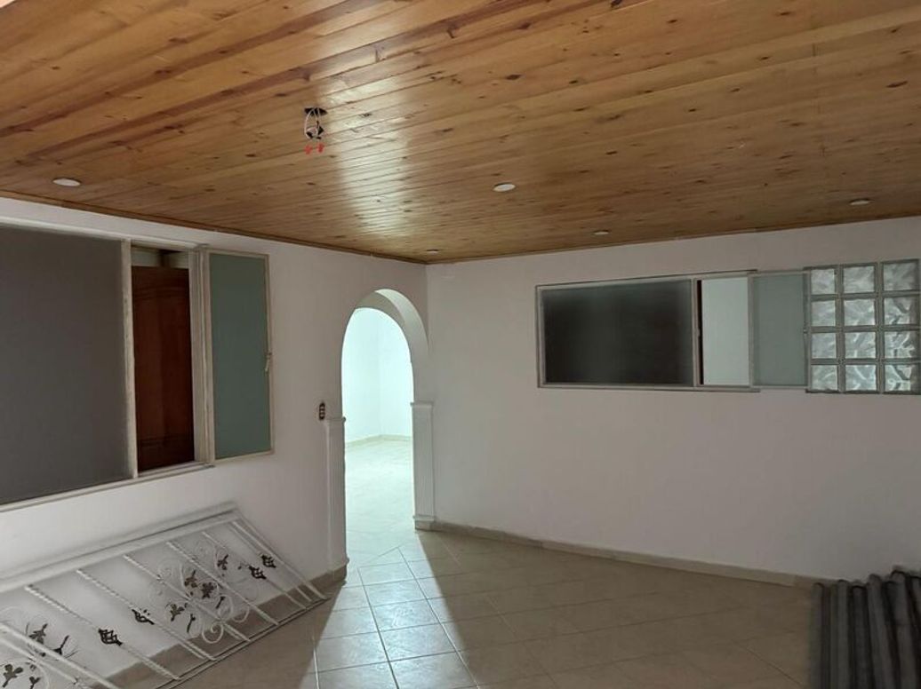 Casa de 8 alcobas en venta en Villa Claudia Et. Ii, Bogotá, 412 m² · foto 17 de 20
