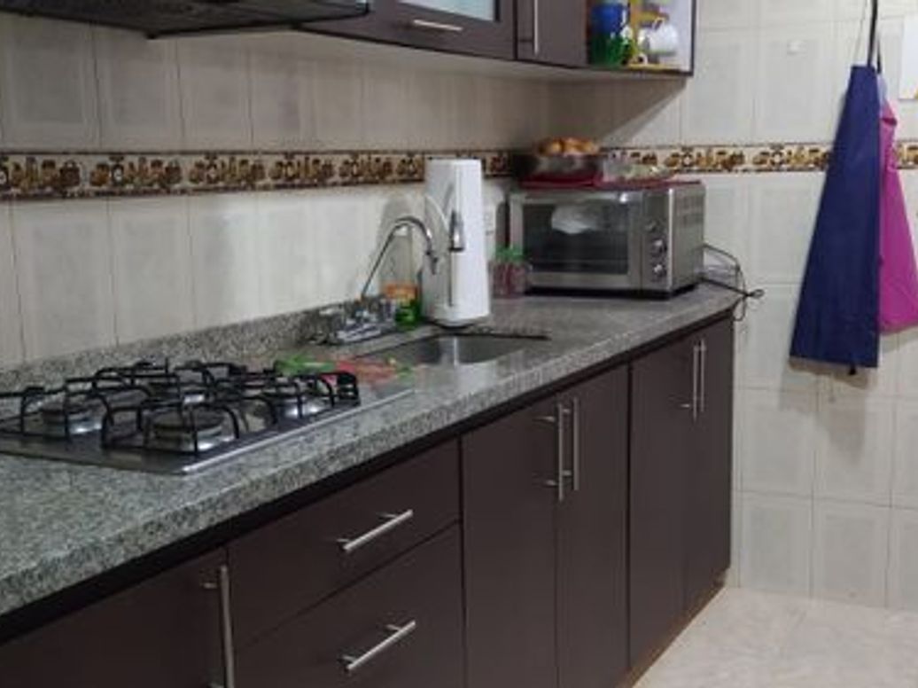 Apartamento de 4 alcobas en venta en La Cabaña, Bogotá, 94 m² · foto 4 de 18