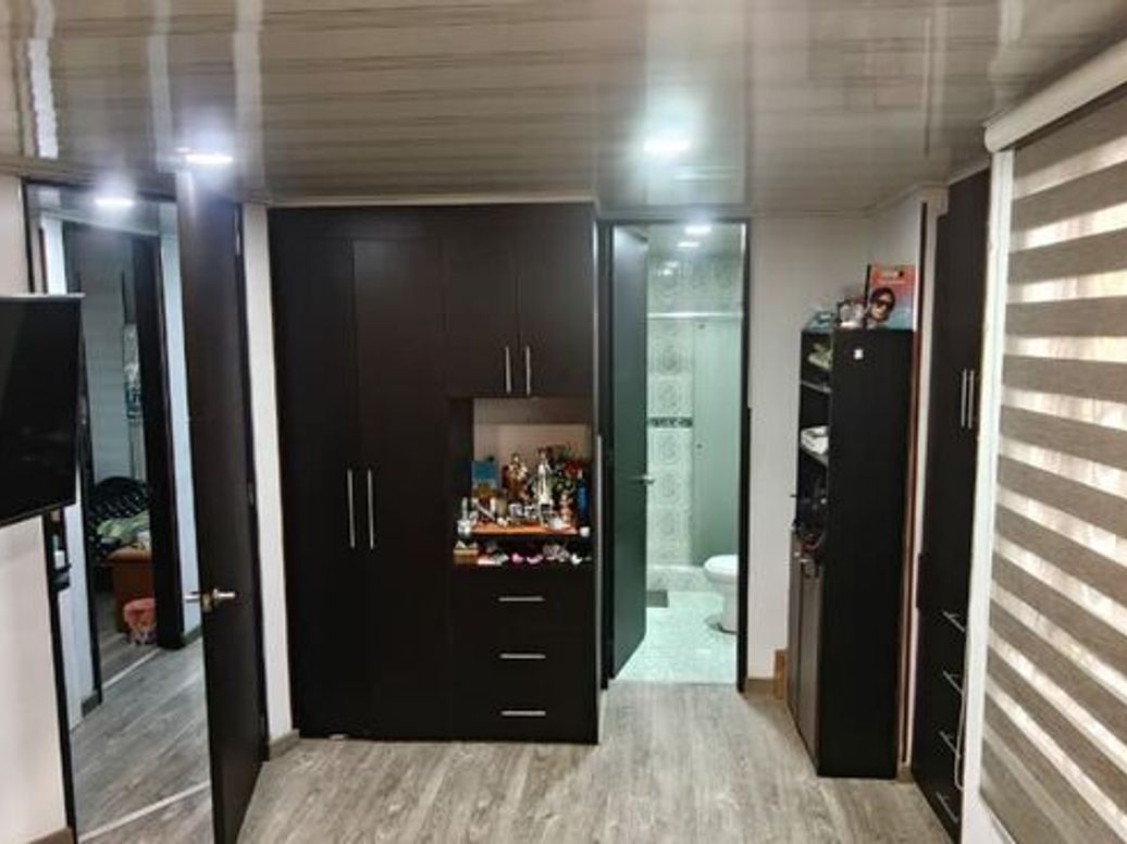 Apartamento de 4 alcobas en venta en La Cabaña, Bogotá, 94 m² · foto 15 de 18