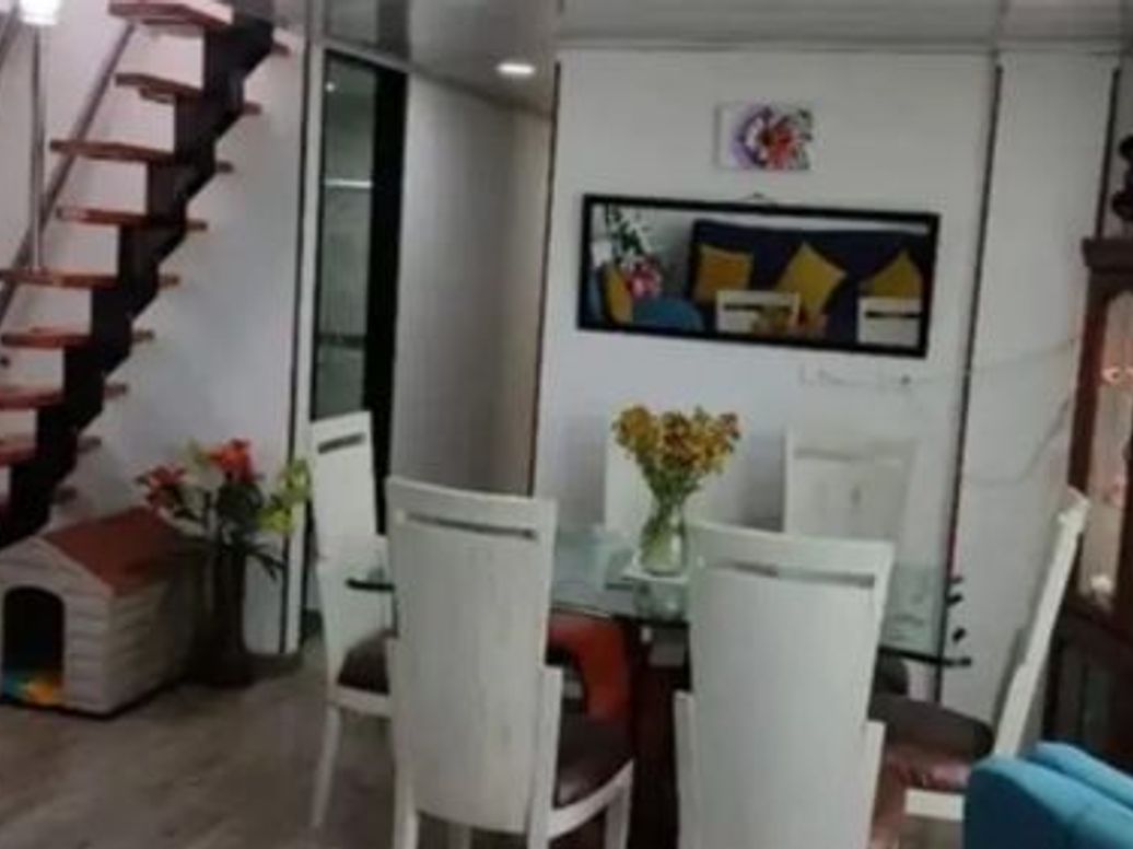 Apartamento de 4 alcobas en venta en La Cabaña, Bogotá, 94 m² · foto 3 de 18