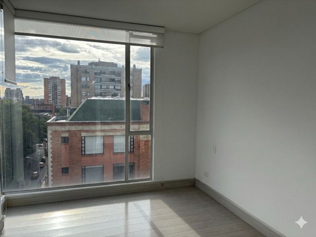 Apartamento de 2 alcobas en venta en Chicó Norte, Bogotá, 85 m² · foto 10 de 20