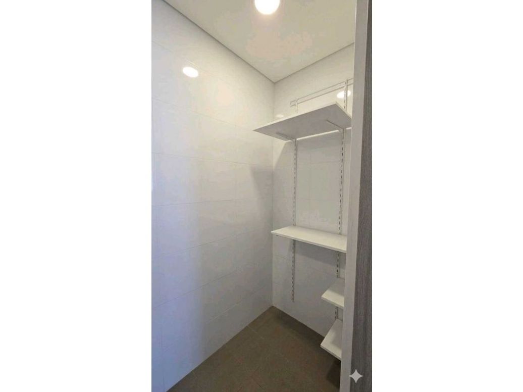 Apartamento de 2 alcobas en venta en Las Nieves, Bogotá, 106 m² · foto 5 de 20