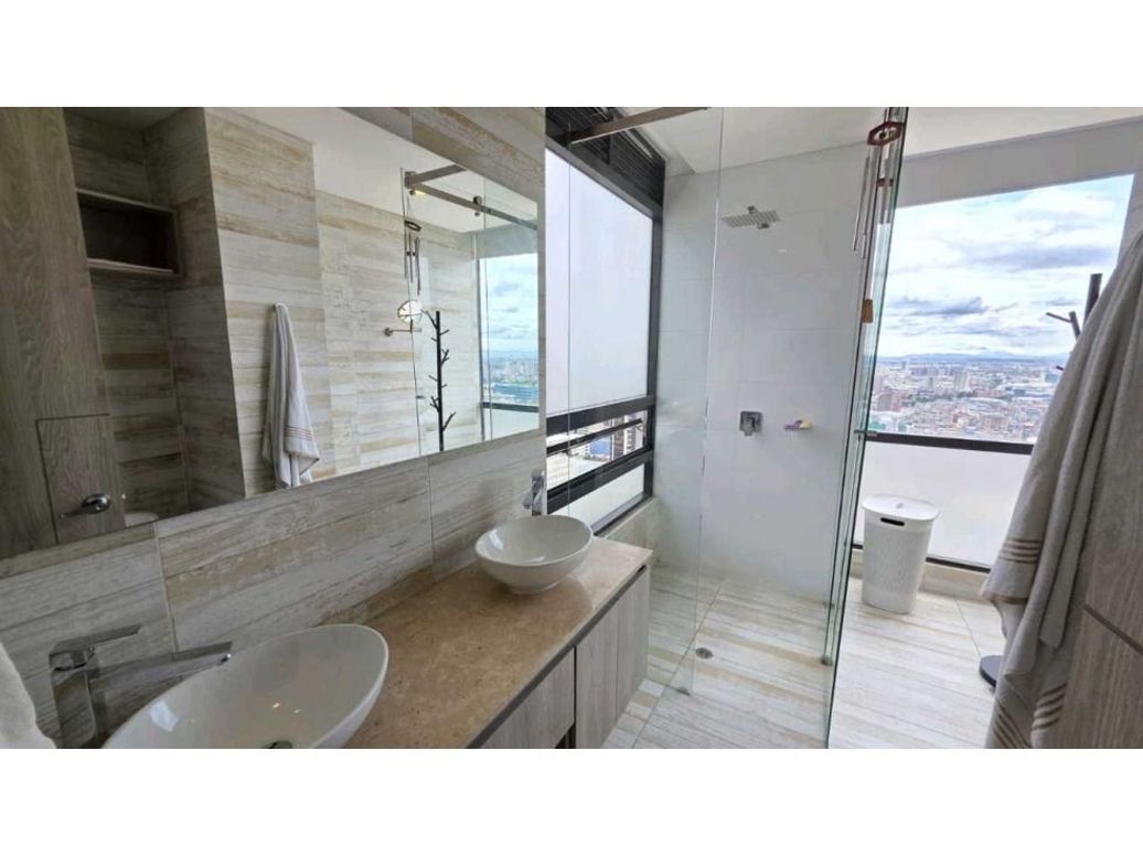 Apartamento de 2 alcobas en venta en Las Nieves, Bogotá, 106 m² · foto 14 de 20