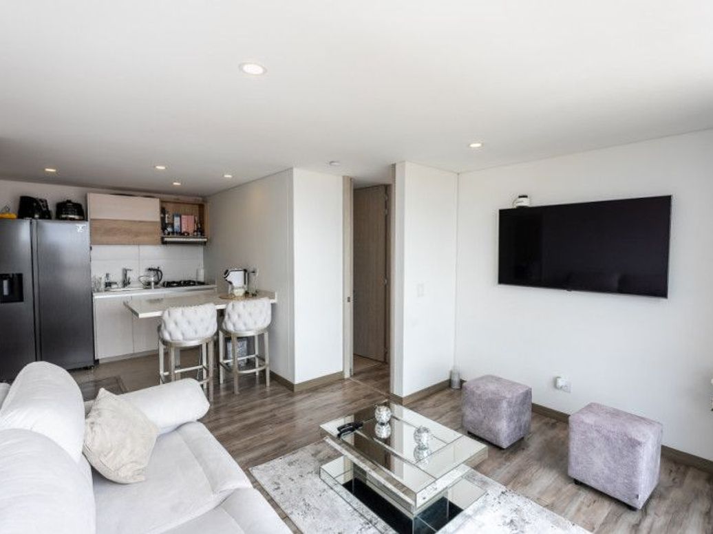 Apartaestudio en venta en Acacias Usaquen, Bogotá, 39 m² · foto 2 de 20
