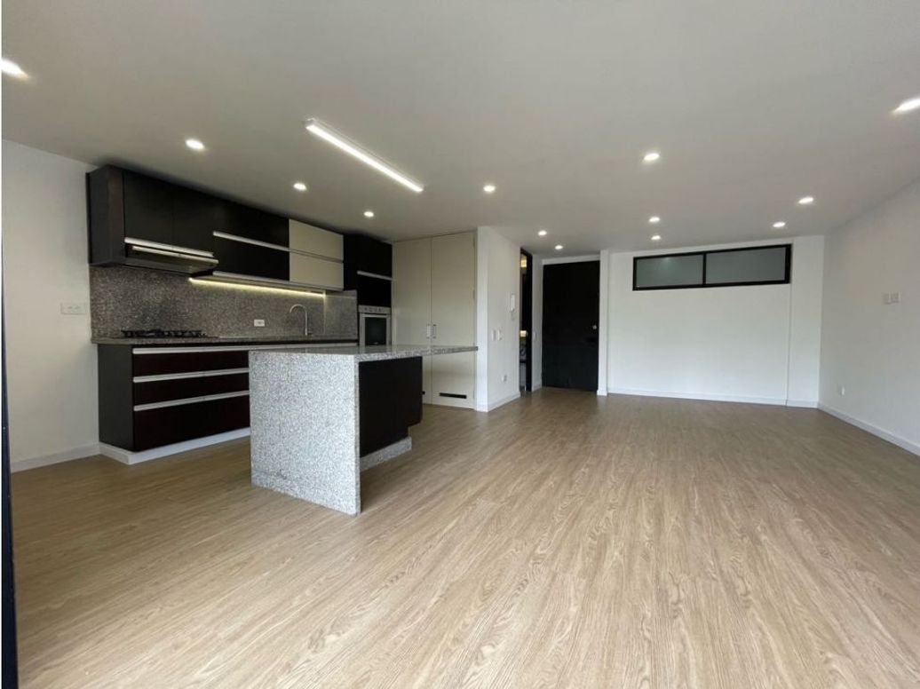 Apartamento de 1 alcoba en venta en Alhambra, Bogotá, 65 m² · foto 3 de 17