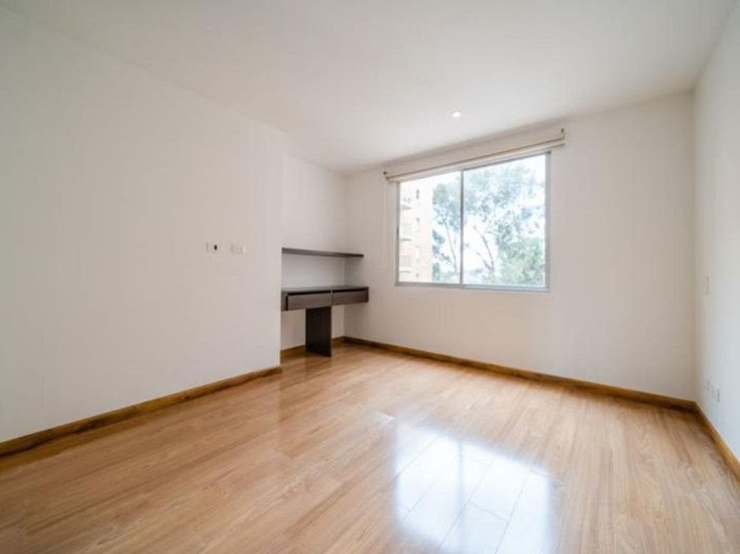Apartamento de 3 alcobas en venta en Club De Los Lagartos, Bogotá, 117 m² · foto 12 de 20