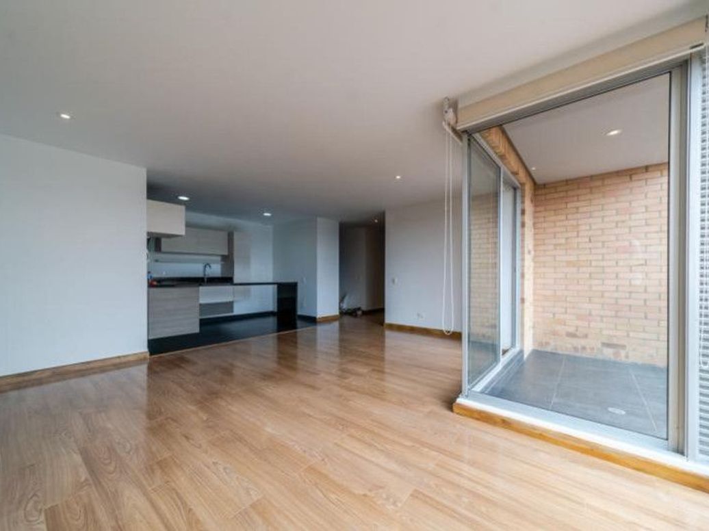 Apartamento de 3 alcobas en venta en Club De Los Lagartos, Bogotá, 117 m² · foto 4 de 20