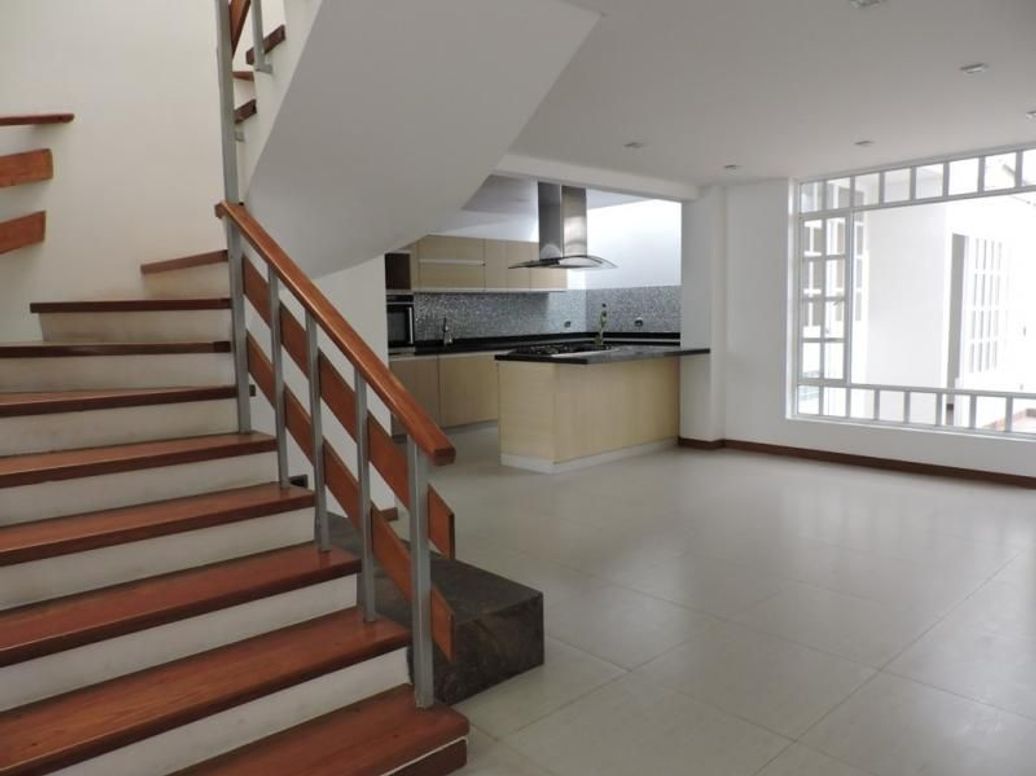 Casa de 4 alcobas en venta en Estrella Del Norte, Bogotá, 241 m² · foto 11 de 20