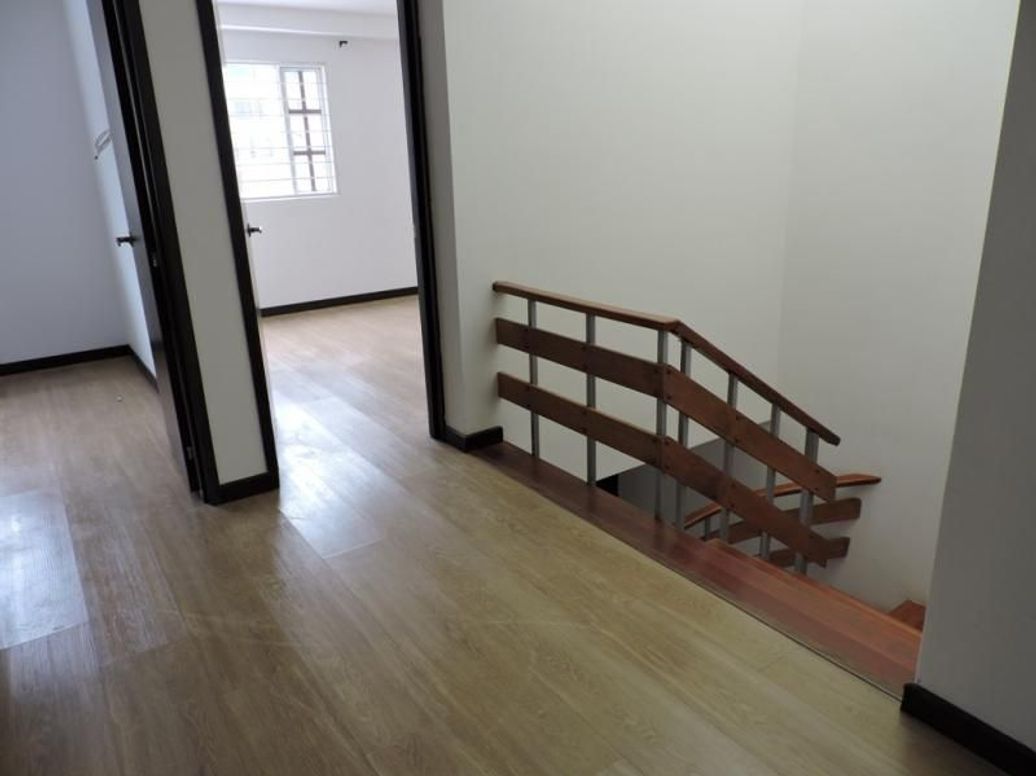 Casa de 4 alcobas en venta en Estrella Del Norte, Bogotá, 241 m² · foto 7 de 20