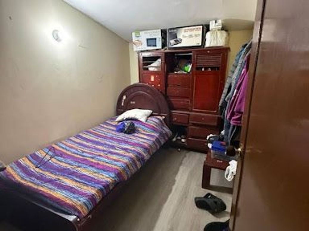 Casa de 5 alcobas en venta en La Estradita, Bogotá, 350 m² · foto 6 de 10