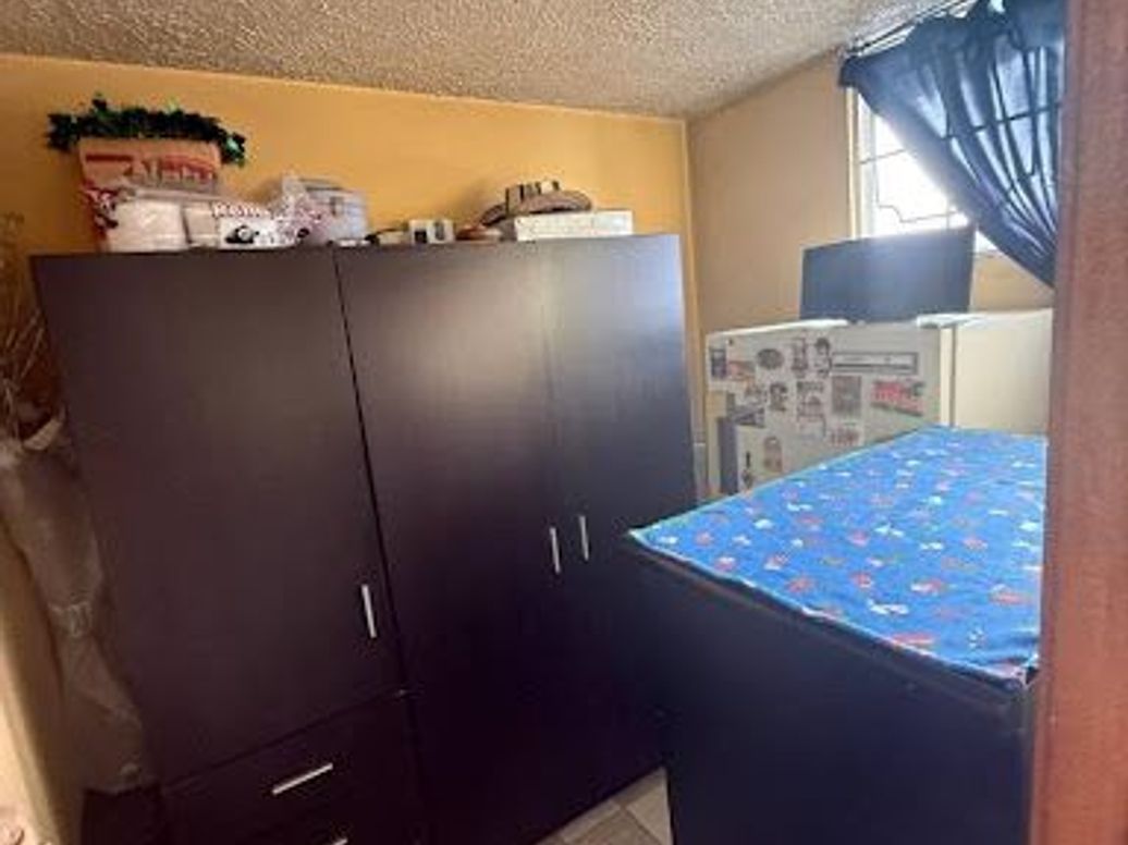 Casa de 5 alcobas en venta en La Estradita, Bogotá, 350 m² · foto 4 de 10