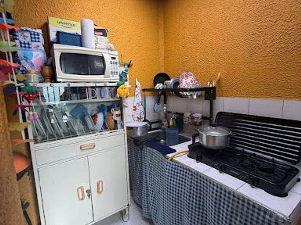 Casa de 5 alcobas en venta en La Estradita, Bogotá, 350 m² · foto 7 de 10