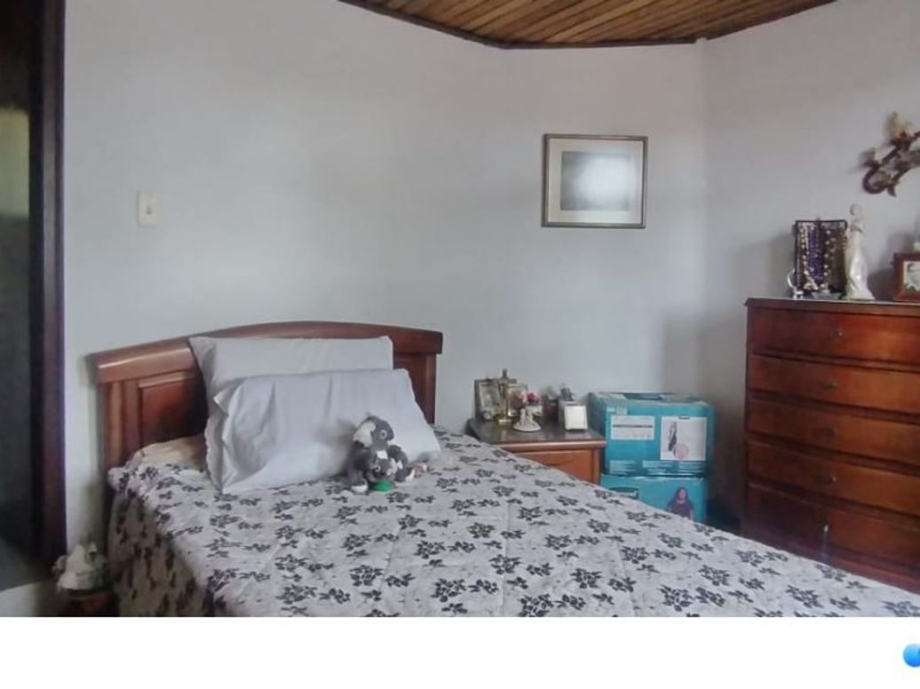 Casa de 6 alcobas en venta en Modelia, Bogotá, 24 m² · foto 11 de 20