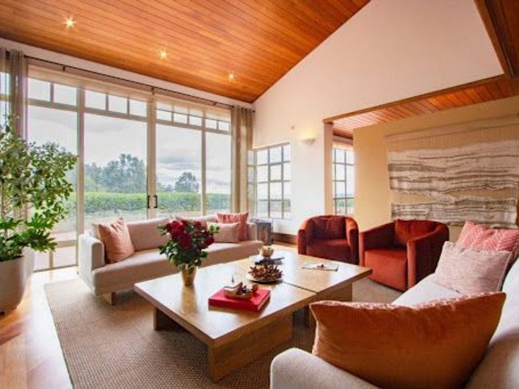 Casa de 4 alcobas en venta en Montearroyo, Bogotá, 684 m² · foto 3 de 20