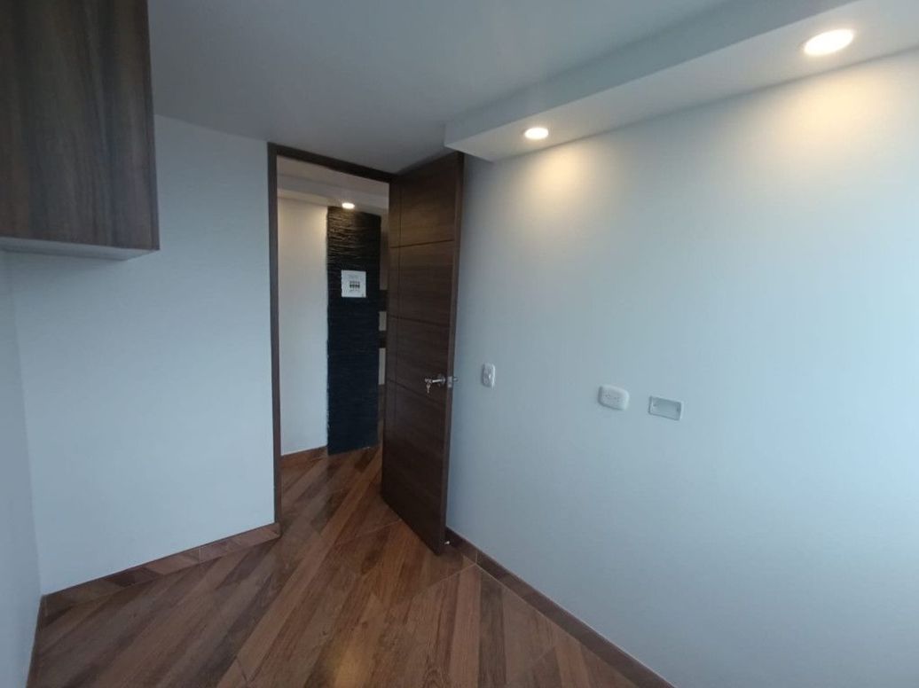 Apartamento de 2 alcobas en venta en El Vergel Occidental, Bogotá, 38 m² · foto 8 de 18