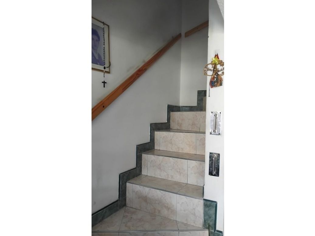 Casa de 4 alcobas en venta en Bavaria, Bogotá, 72 m² · foto 6 de 14