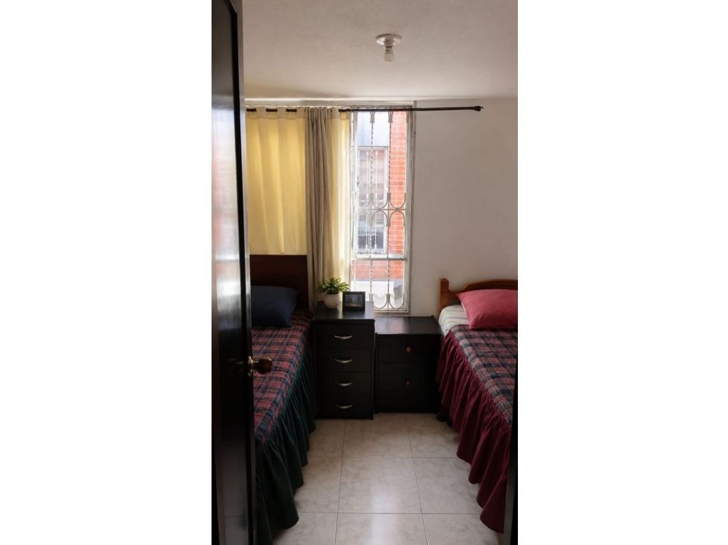 Casa de 4 alcobas en venta en Bavaria, Bogotá, 72 m² · foto 13 de 14