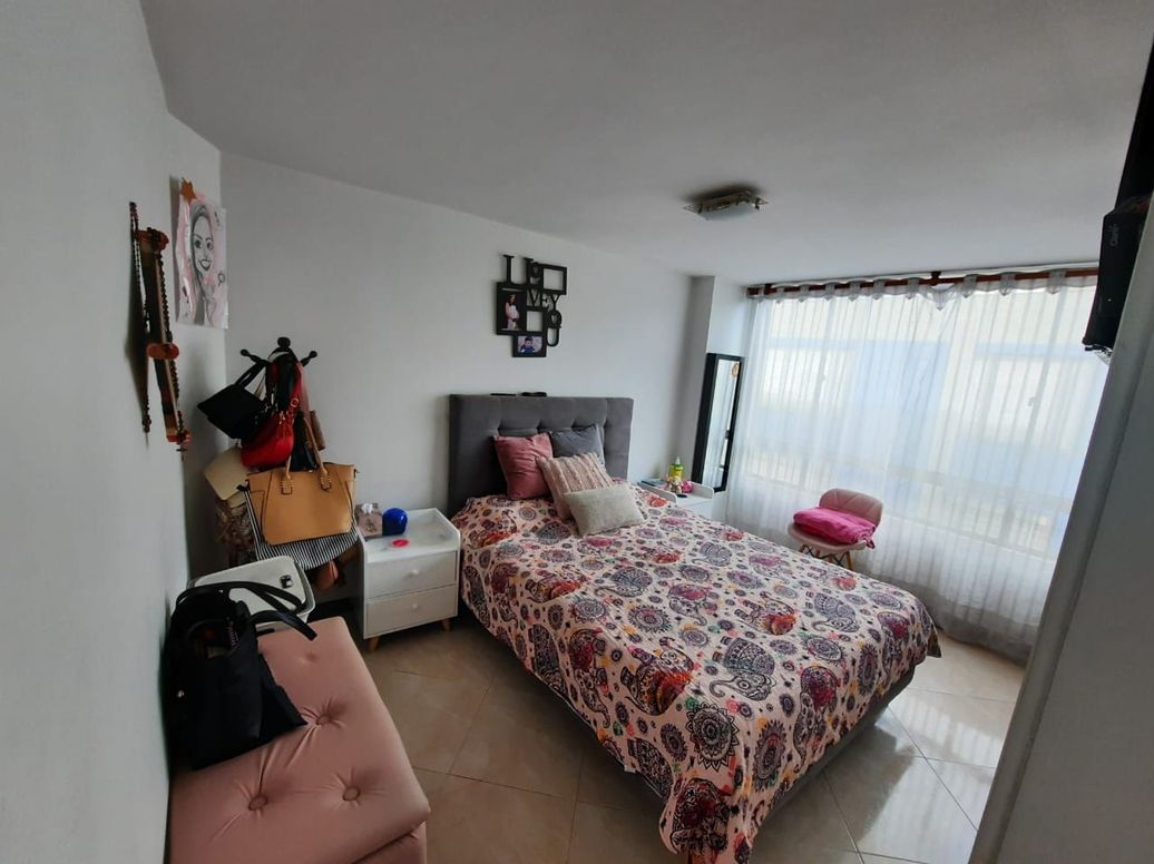 Apartamento de 2 alcobas en venta en Villa Claudia, Bogotá, 50 m² · foto 5 de 14