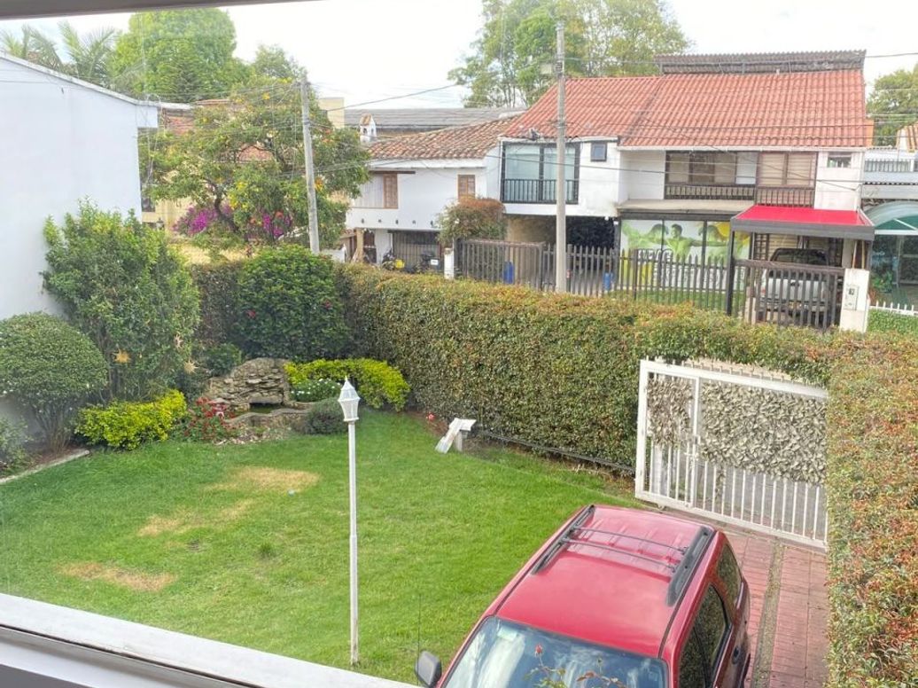 Casa de 4 alcobas en venta en Puente Largo, Bogotá, 270 m² · foto 8 de 10