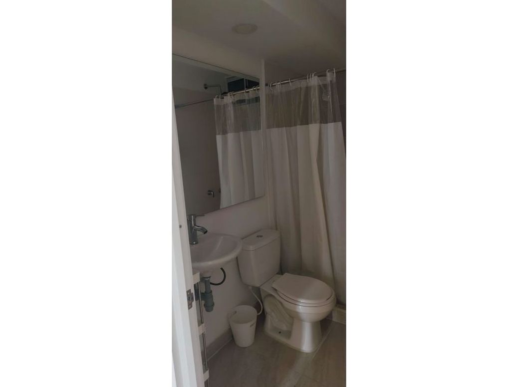 Apartamento de 2 alcobas en venta en Cjr Tulipan, Bogotá, 47 m² · foto 6 de 11
