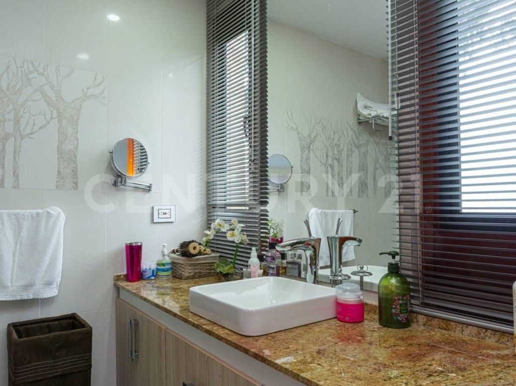 Casa de 6 alcobas en venta en Bosque Medina, Bogotá, 830 m² · foto 16 de 20